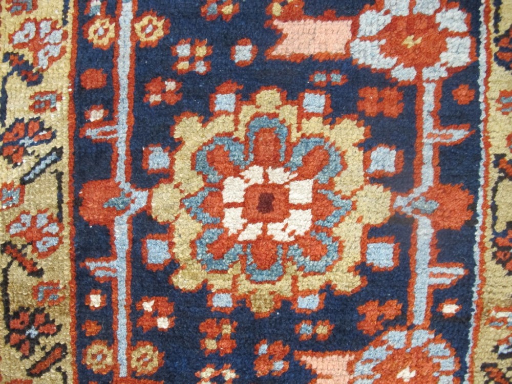 Very Pretty Antique Heriz Carpet, 3.50m x 2.65m View IX