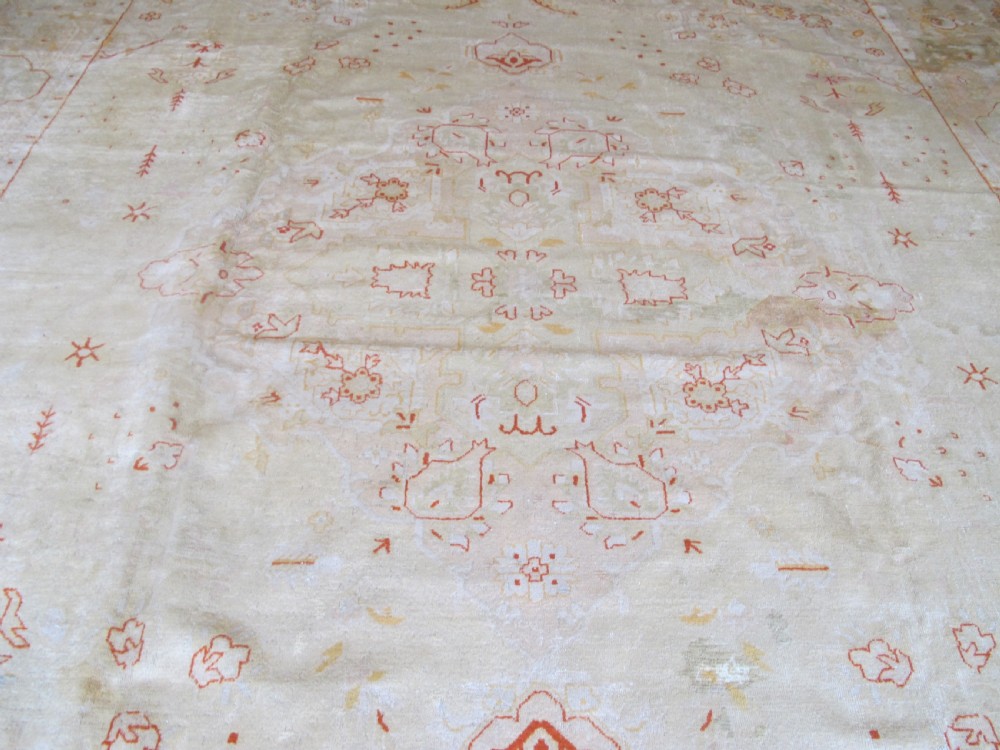 Fine Borlou Carpet, 4.54m x 3.50m View III