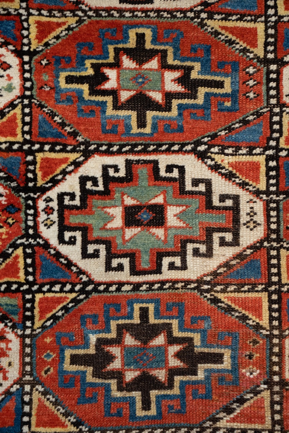 Antique Gendje Rug, Caucasus,  1.70m x 1.30m View VIII