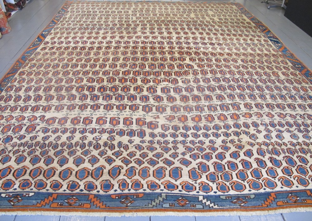 Bakshaish Carpet, North-West Persia, 4.15m x 3.30m