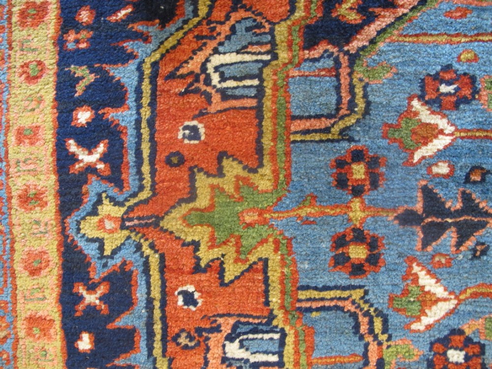 Heriz Carpet, Circa 1890, 3.20m x 2.14m View IX