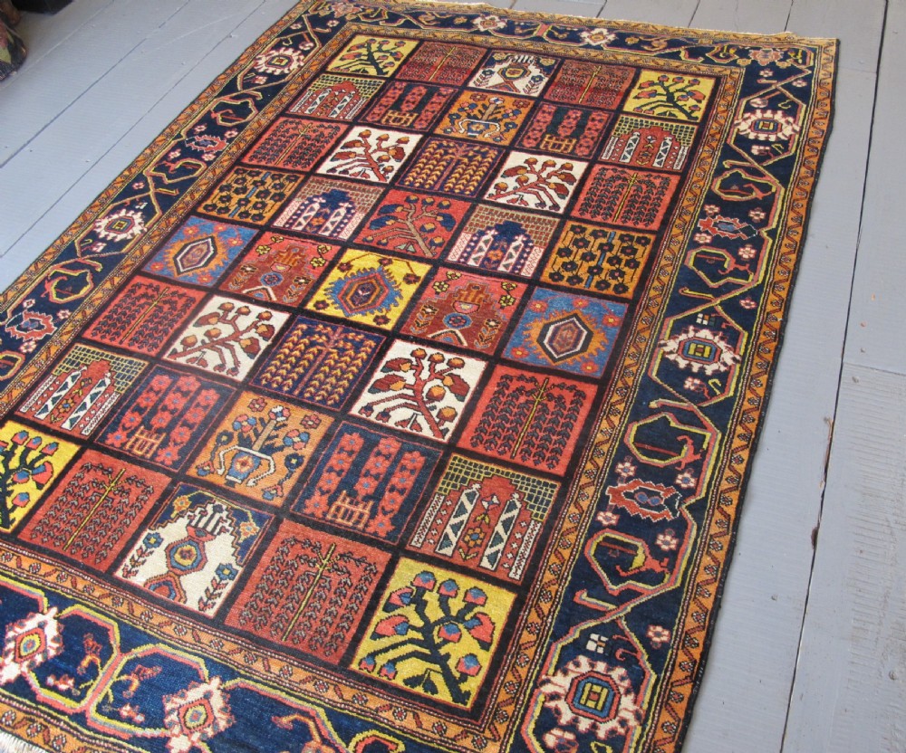 Baktiar Rug, 2.04m x 1.54m, Persia Circa 1900 View VII