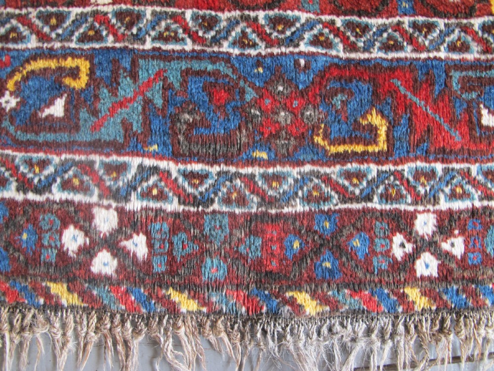 Decorative South Persian Tribal Carpet, circa 1900, 2.97m x 2.15m View VI