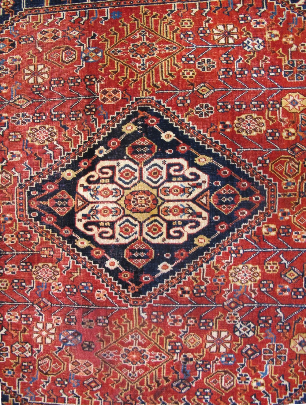 Persian Qashqai Rug, 2.20m x 1.36m View IV