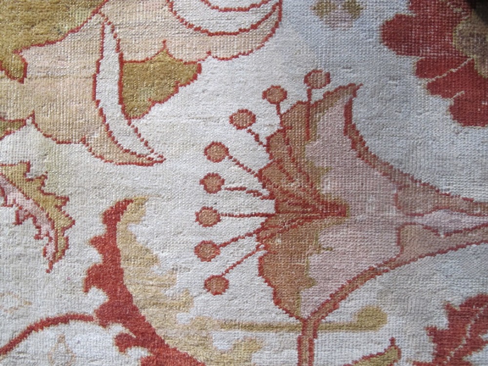 Antique 'Ziegler' Rug 1.50m x 1.15m  View VI