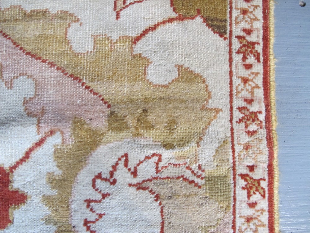 Antique 'Ziegler' Rug 1.50m x 1.15m  View VIII