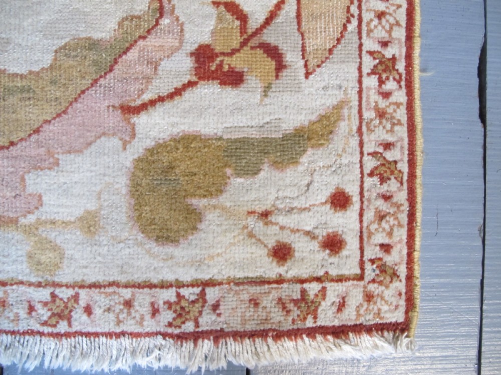 Antique 'Ziegler' Rug 1.50m x 1.15m  View IX