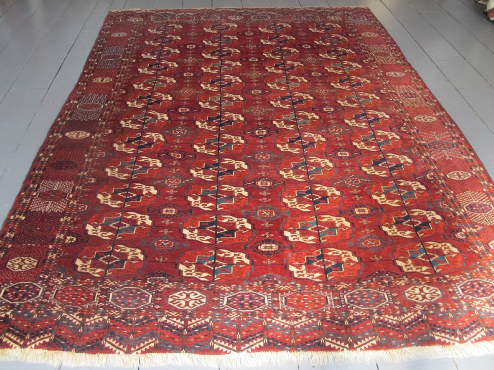Fine Tekke Carpet, Central Asia, Circa 1880 2.90m x 2.19m