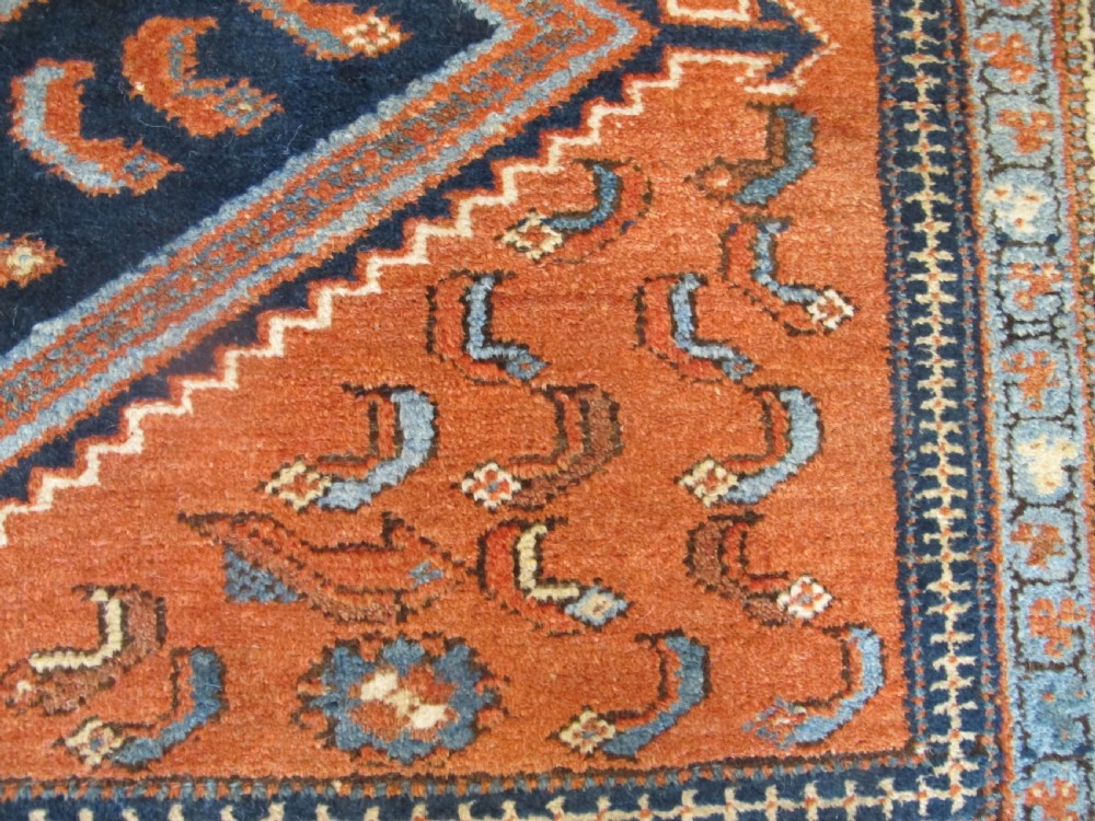 Fine Persian Hamadan Rug, Circa 1900, 2.00m x 1.36m View IV