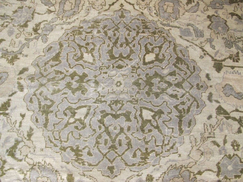 Pale Antique Ziegler Carpet, West Persia circa 1890, 4.30m x 3.20m View IV