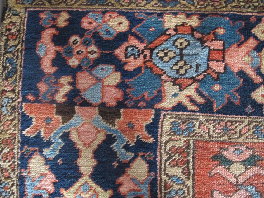 Decorative Heriz Carpet, Circa 1880, 3.66m x 2.91m View IV