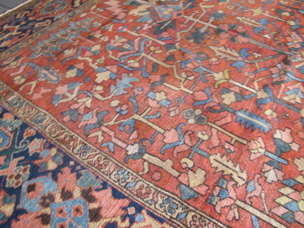 Decorative Heriz Carpet, Circa 1880, 3.66m x 2.91m View VII