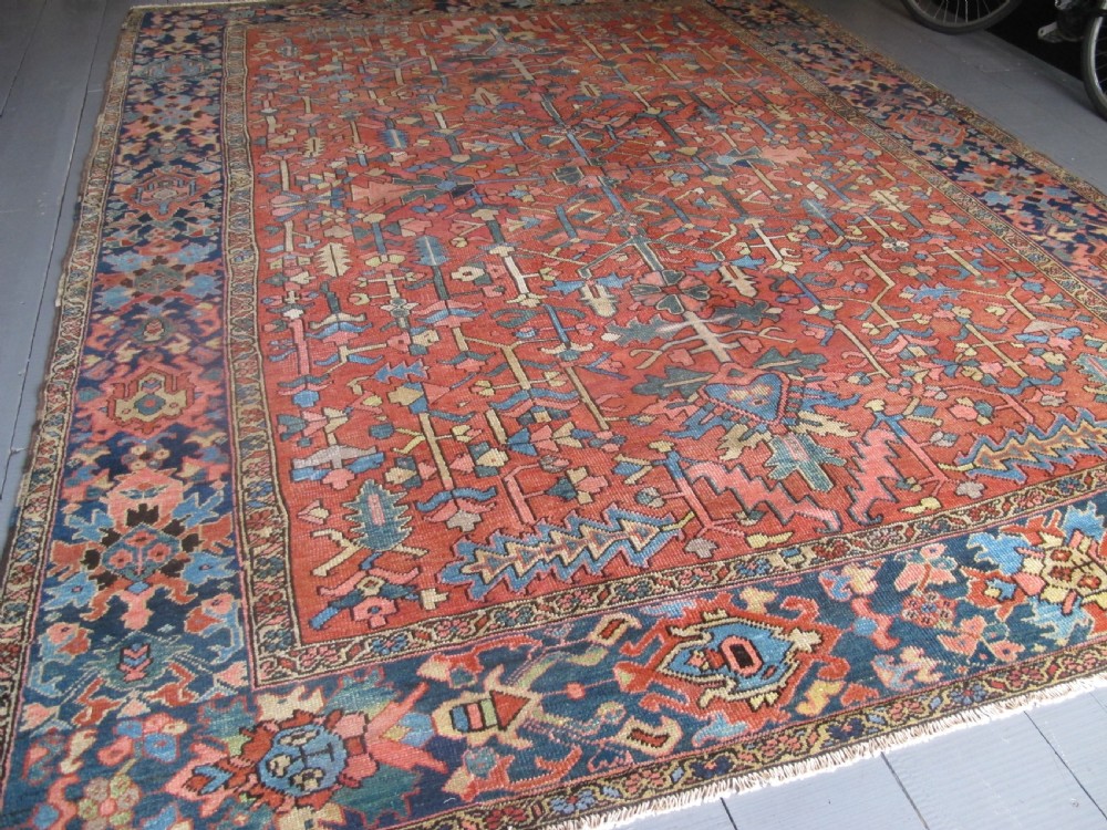 Decorative Heriz Carpet, Circa 1880, 3.66m x 2.91m View X