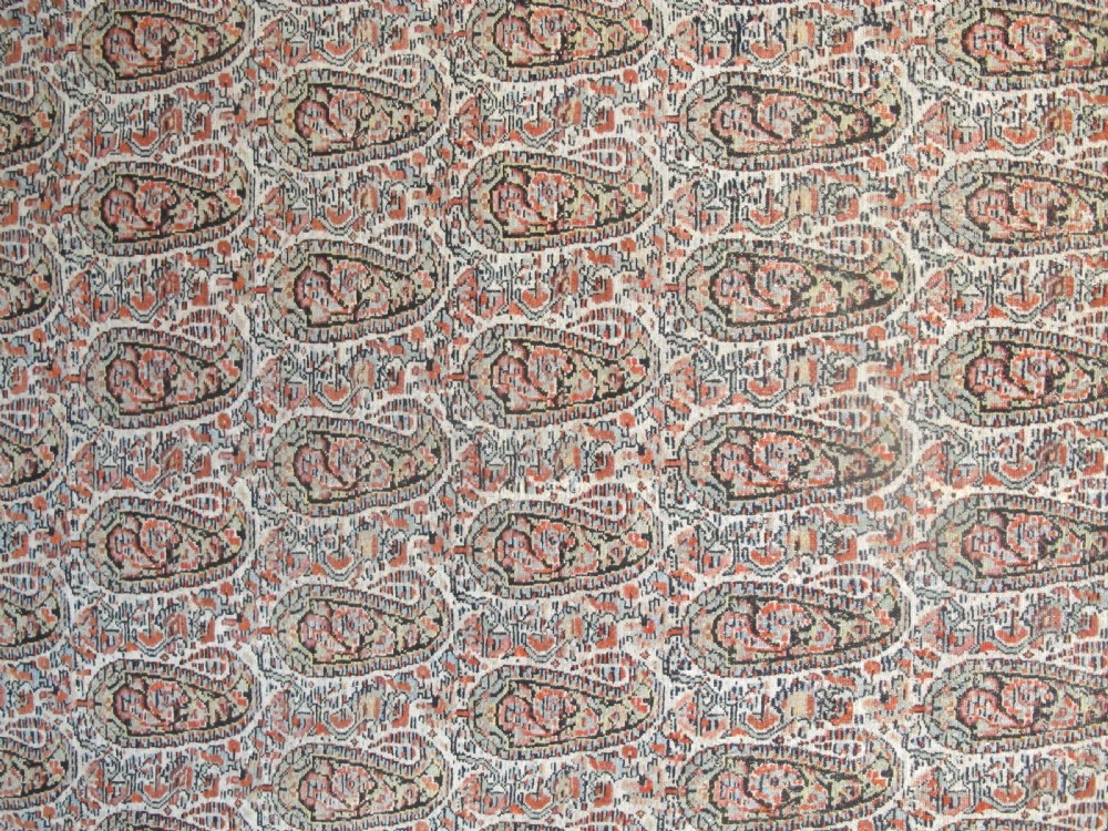 Fine Senneh Rug, Persia, circa 1880, 2.04m x 1.36m View III