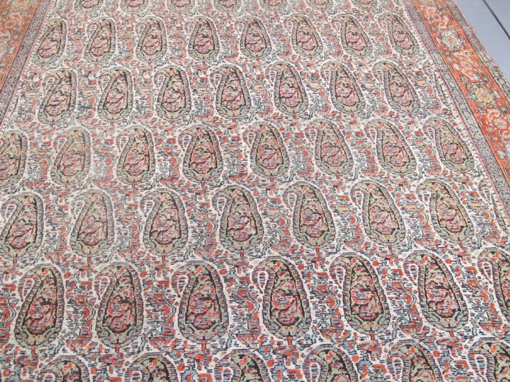 Fine Senneh Rug, Persia, circa 1880, 2.04m x 1.36m View VII