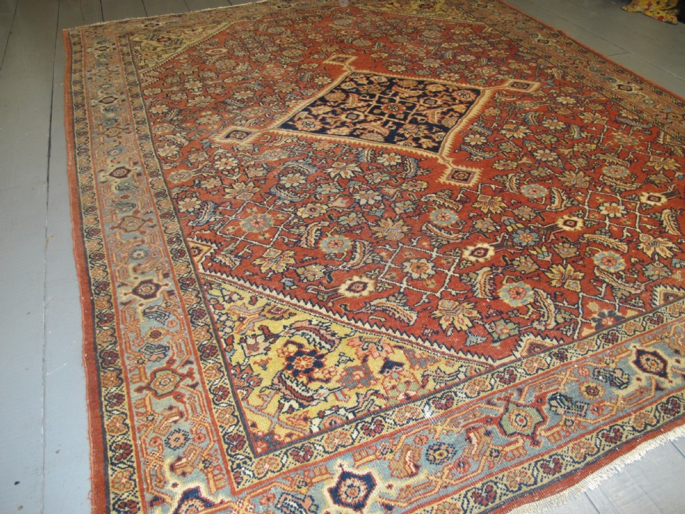 Antique Persian Mahal Carpet, circa 1880, 3.17m x 2.54m View VI