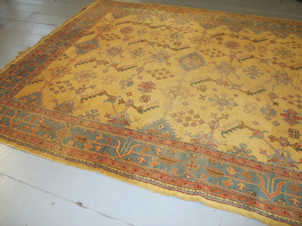 Pale Oushak Carpet, Western Anatolia, circa 1890, 4.08m x 2.40m View VI