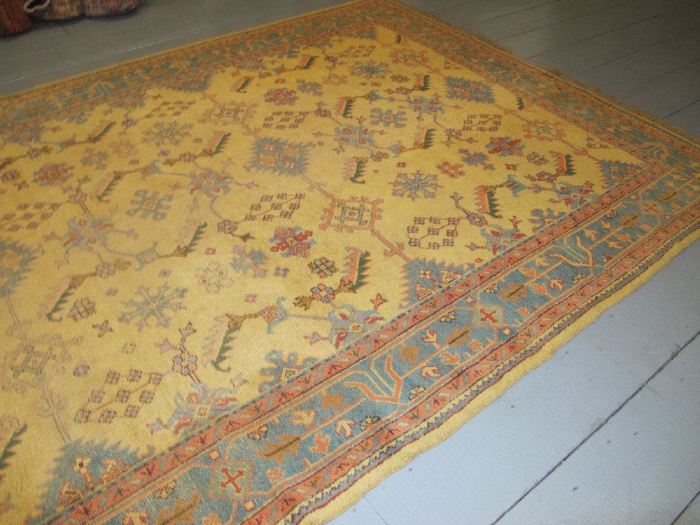 Pale Oushak Carpet, Western Anatolia, circa 1890, 4.08m x 2.40m View VII