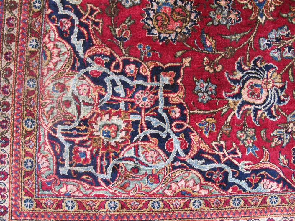 Fine Silk Keshan Rug, Persia, Circa 1930, 2.11m x 1.32m View IV
