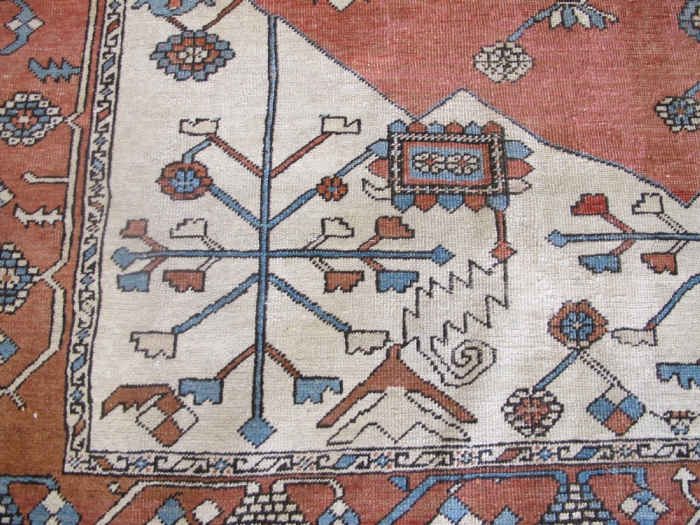 Antique Serapi Carpet, North-West Persia, Circa 1870, 3.88m x 2.87m View III