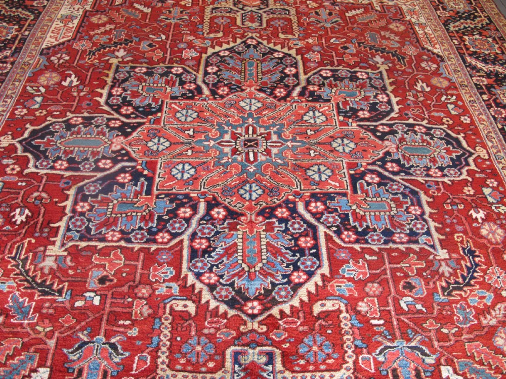 Very Handsome Heriz Carpet, Circa 1900, 3.80m x 3.00m View II