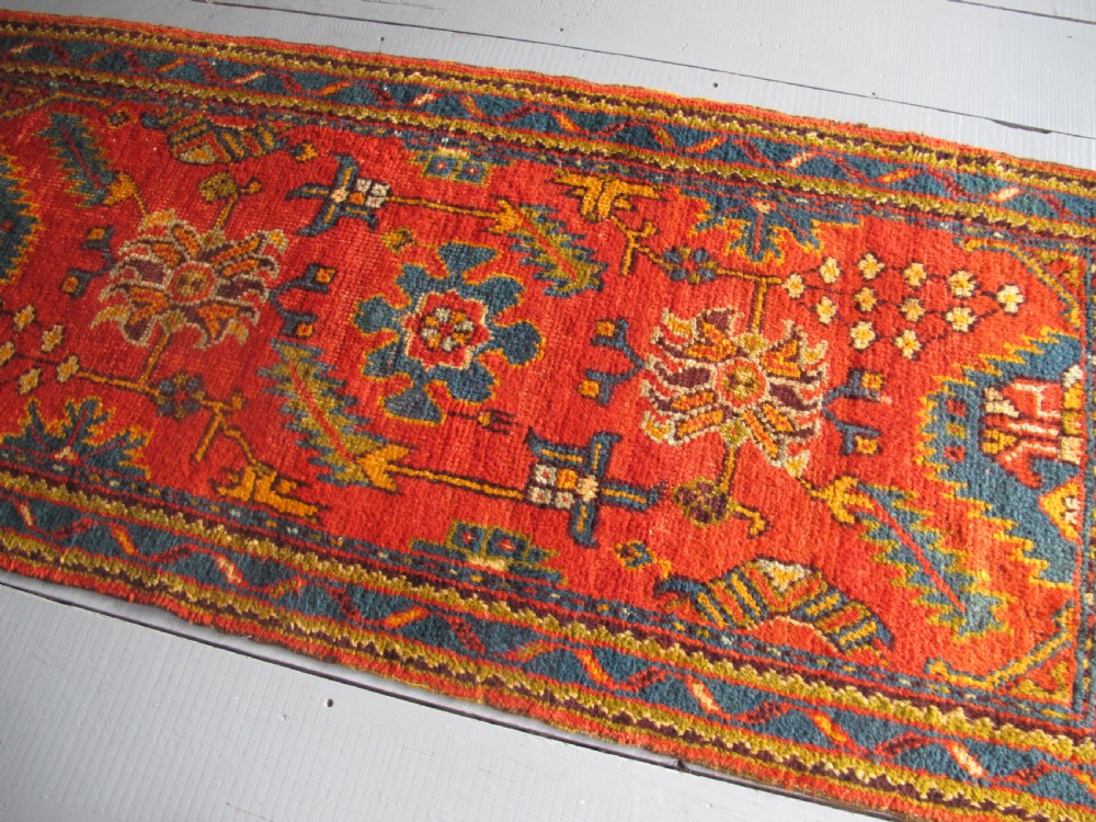 Oushak Runner, Western Turkey, circa 1890, 3.50m x 0.89 (10'6
