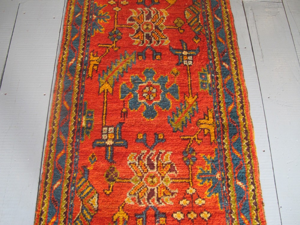 Oushak Runner, Western Turkey, circa 1890, 3.50m x 0.89 (10'6