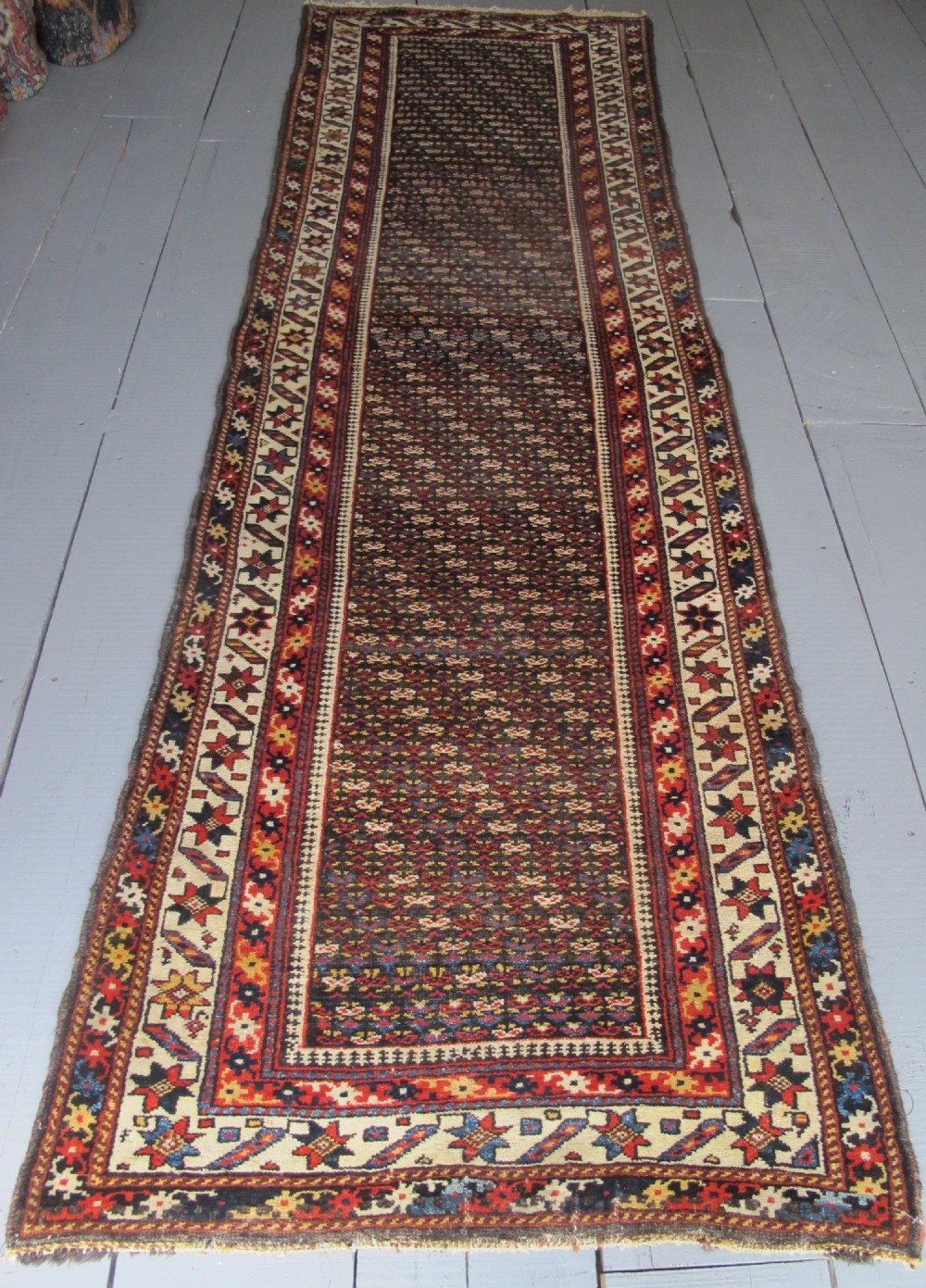 19th century Kurdish Runner, West Persia, 3.20m x 0.92m