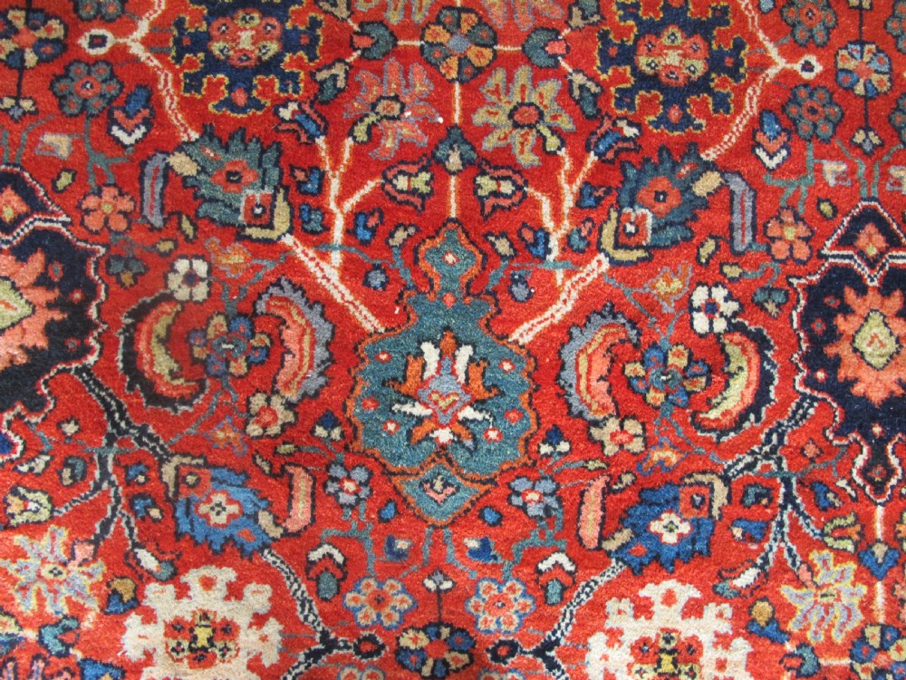 Colourful Mahal Carpet, Persia, Circa 1910, 3.70m x 2.78m (12'1