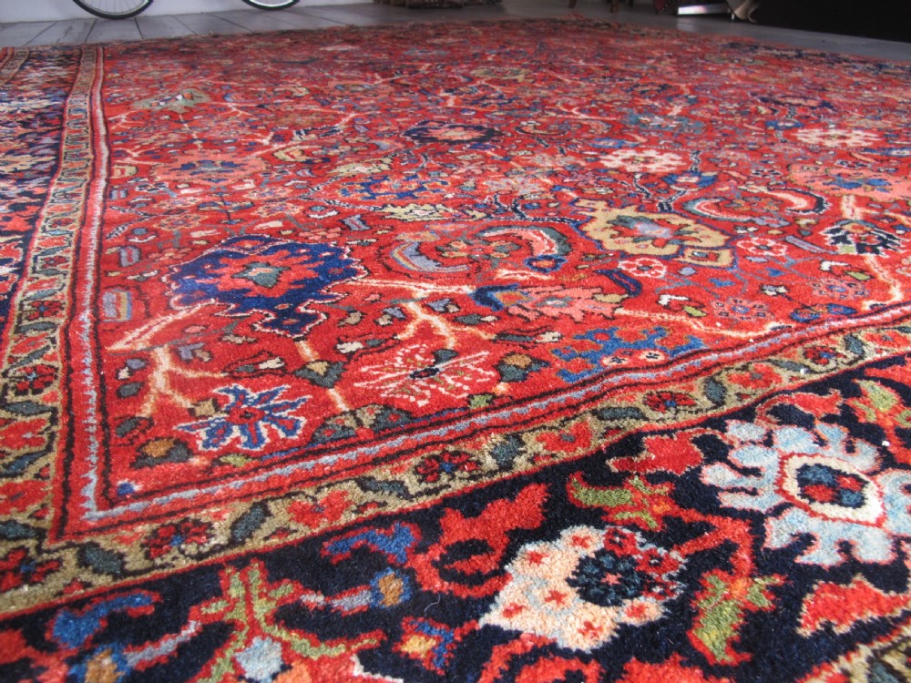 Colourful Mahal Carpet, Persia, Circa 1910, 3.70m x 2.78m (12'1