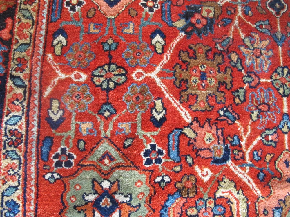Colourful Mahal Carpet, Persia, Circa 1910, 3.70m x 2.78m (12'1