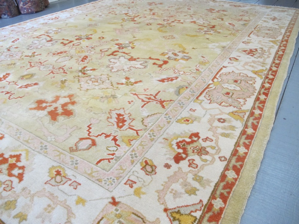 Antique Oushak Wool Carpet, 3.91m x 2.92m (11'10