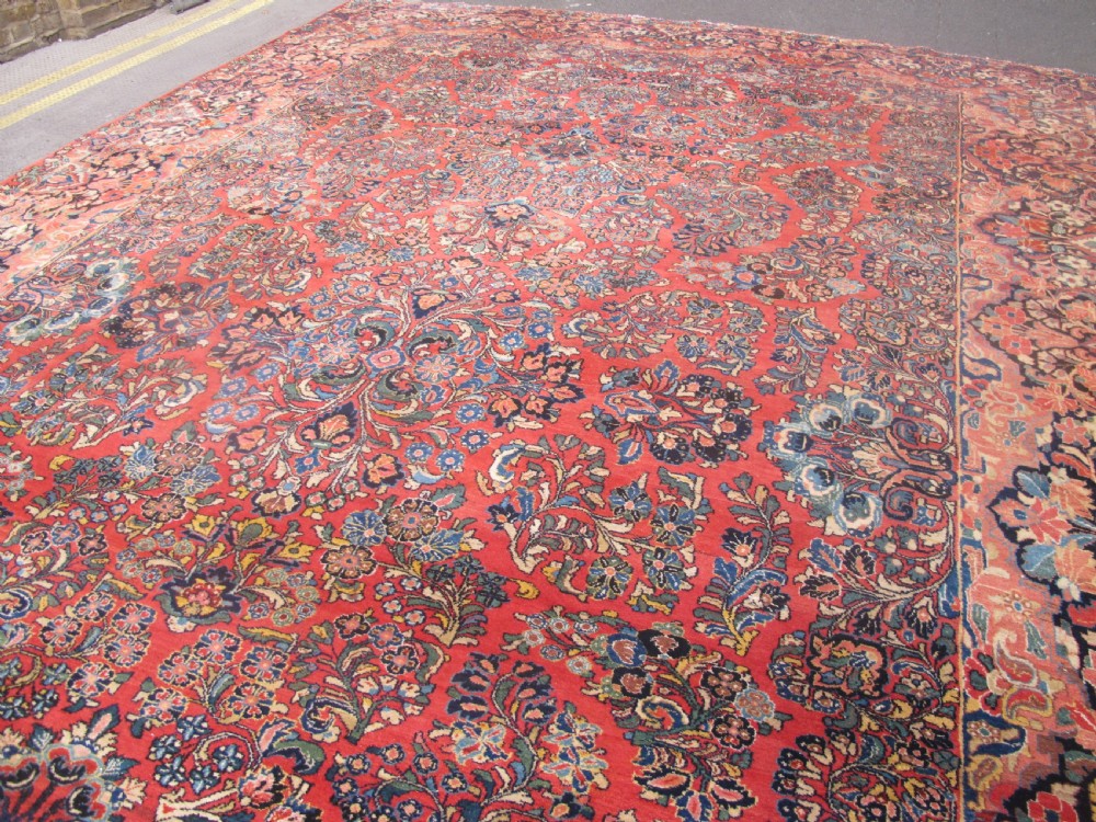 Palace Size Persian Carpet from the Early 20th century, 5.50m x 3.60m (17'10