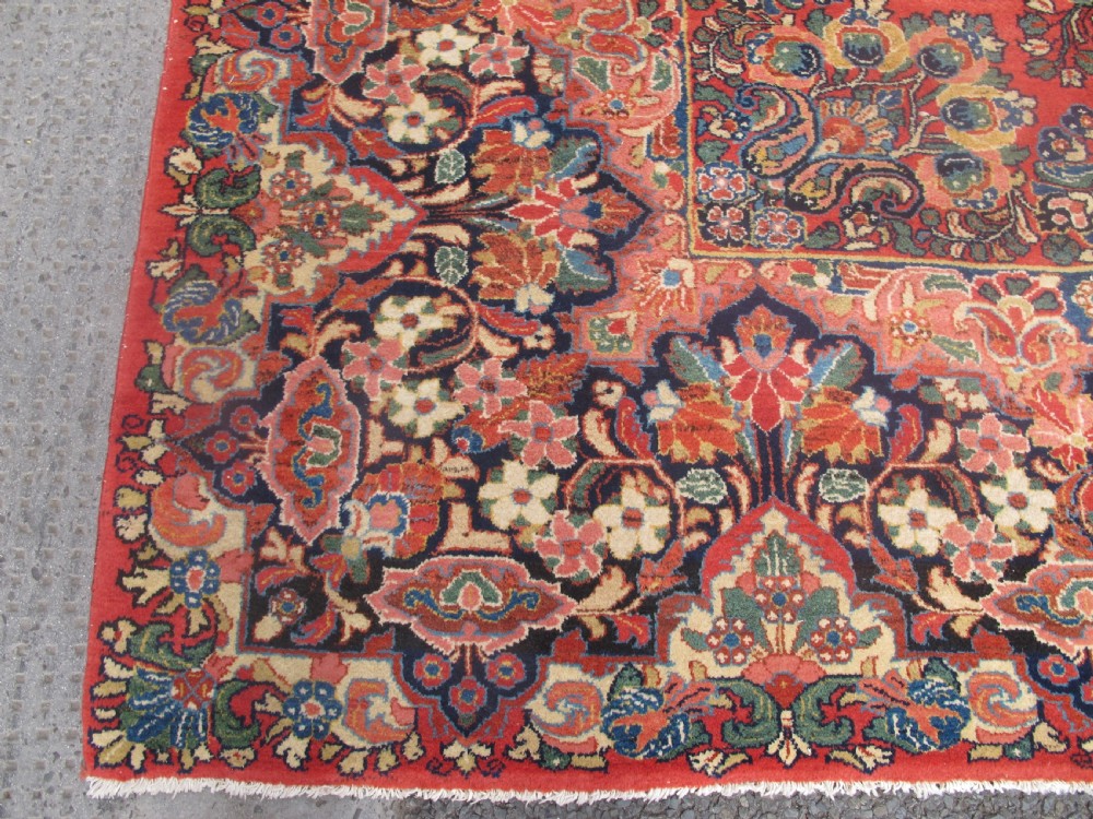 Palace Size Persian Carpet from the Early 20th century, 5.50m x 3.60m (17'10