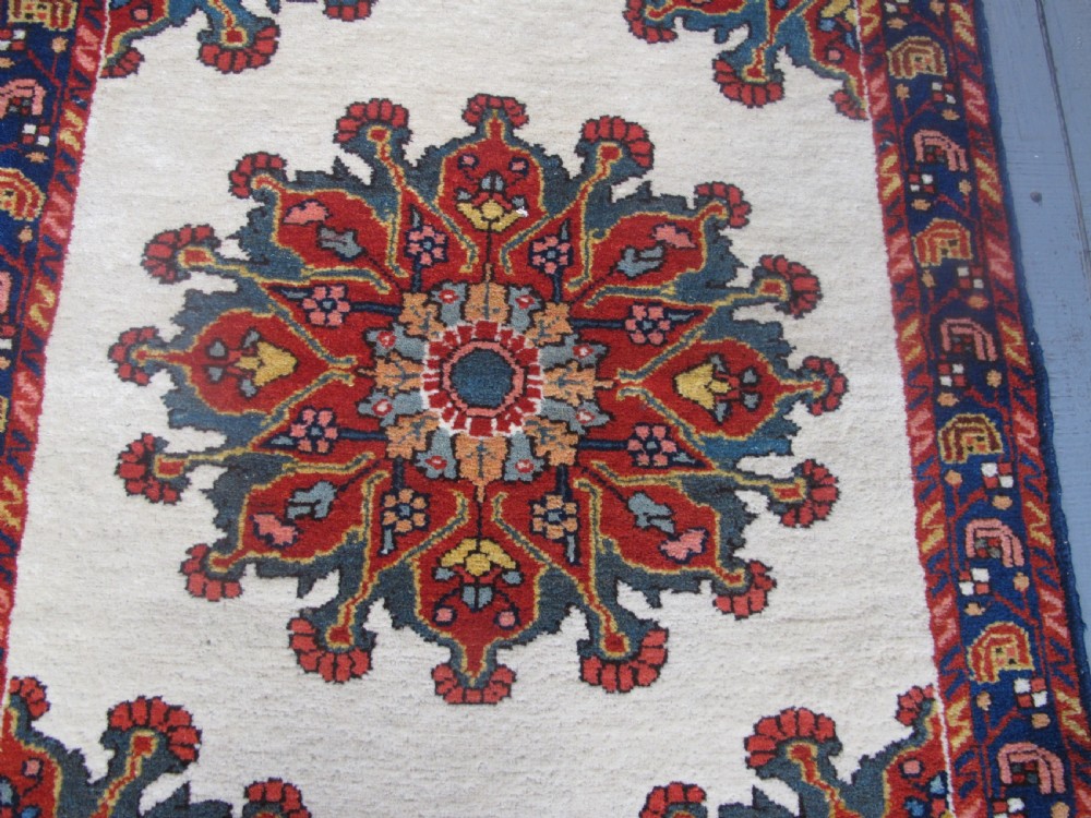 Charming Persian Village Rug, Circa 1900, 98cm x 80cm (39
