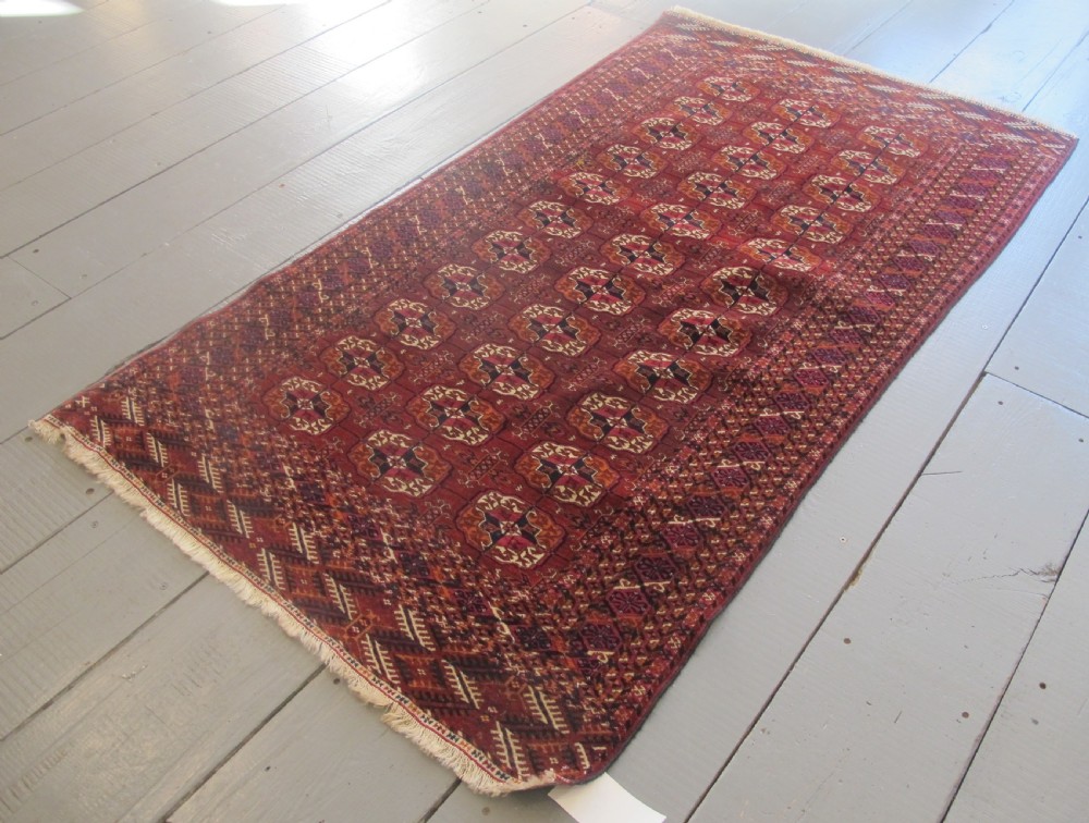 Fine Antique Tekke Bokhara Rug in an Interesting Size 2.00m x 1.10m View VII
