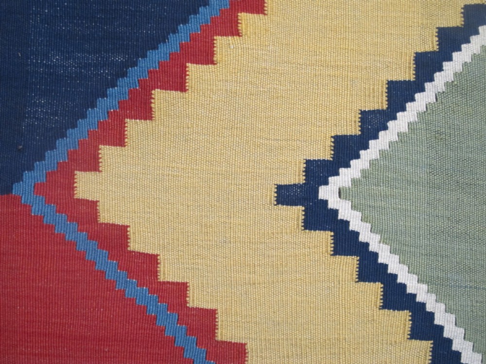 Fine South-West Persian Kilim, Circa 1900, 2.50m x 1.49m View IX