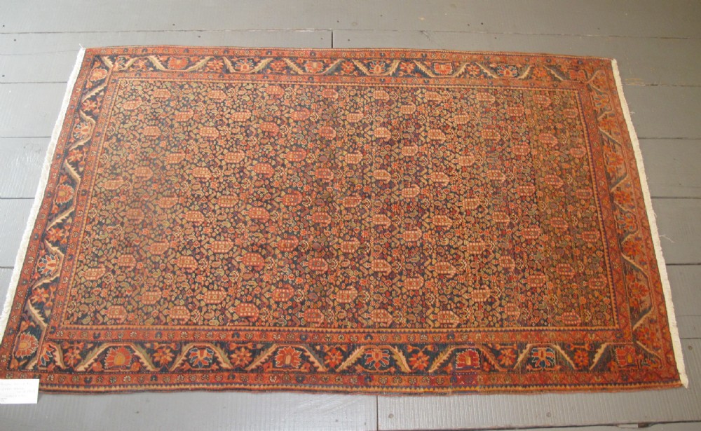 Fine West Persian Rug, Circa 1900, 2.06m x 1.30m (82' x 50') View XI