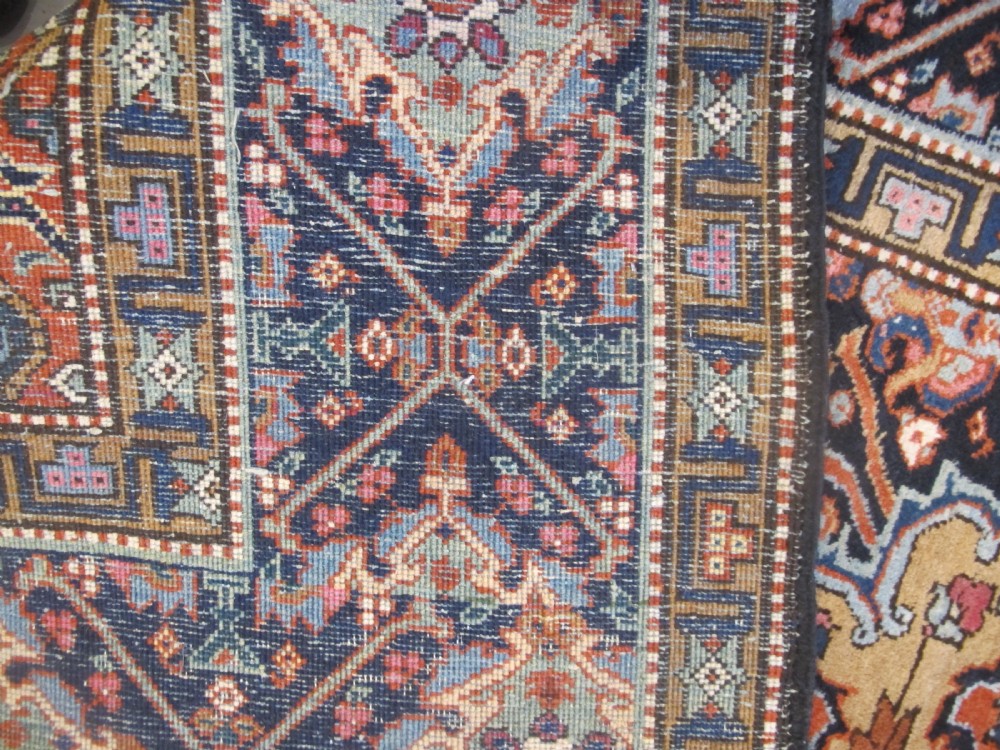 Fine Persian Medallion Rug, Circa 1900, 1.95m x 1.38m (76' x 54') View VII