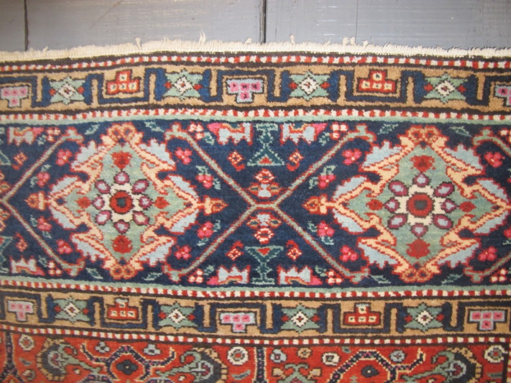 Fine Persian Medallion Rug, Circa 1900, 1.95m x 1.38m (76' x 54') View XII
