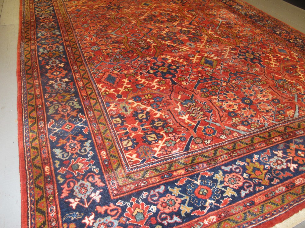 Persian Mahal Carpet, Circa 1900, 3.67m x 2.72m (12' x 9') View II