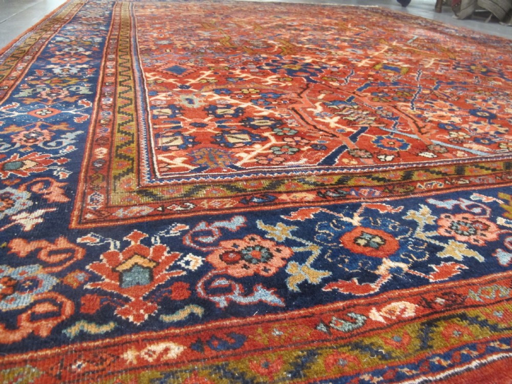 Persian Mahal Carpet, Circa 1900, 3.67m x 2.72m (12' x 9') View III