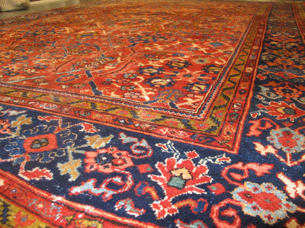 Persian Mahal Carpet, Circa 1900, 3.67m x 2.72m (12' x 9') View VIII