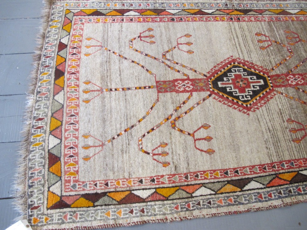 Persian Gabbeh Rug, Circa 1930, 1.98m x 1.27m View XII