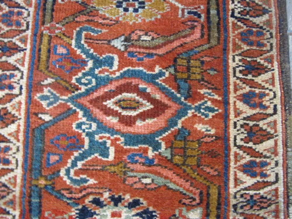 Fine Serapi Rug, Circa 1880, 1.68m x 1.56m View VIII