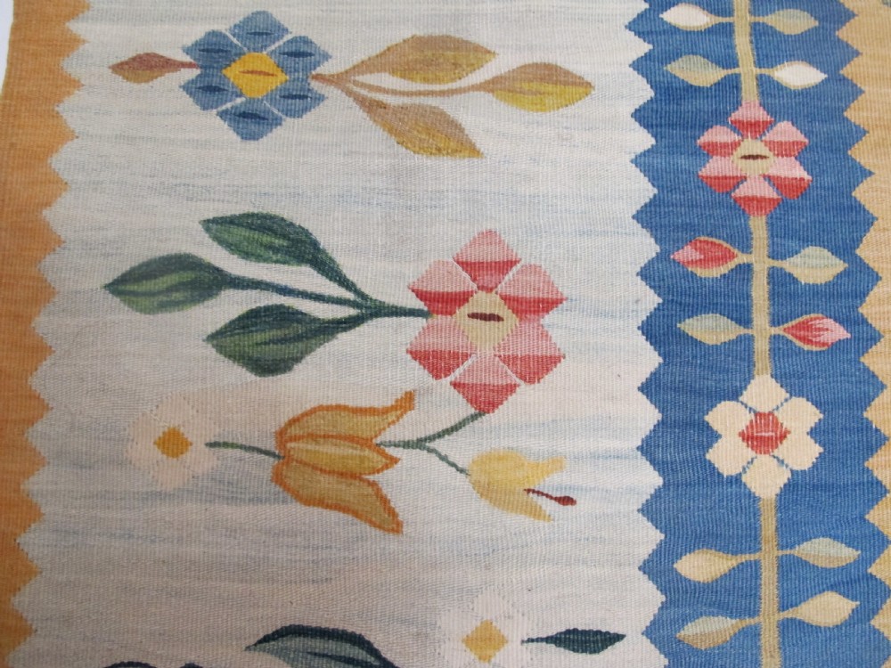 Fine 'Bessarabian' Kilim, 2.35m x 1.93m View VII