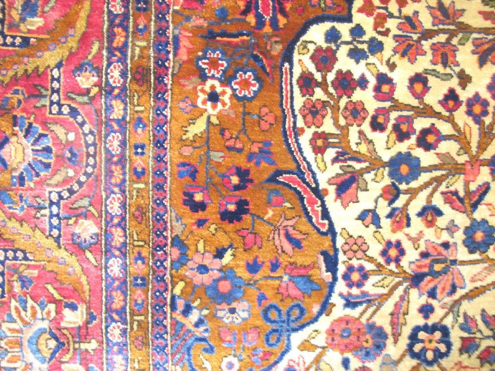 Very Fine Silk Kashan Rug, Persia, Early 20th cent. 2.06m x 1.33m View VII