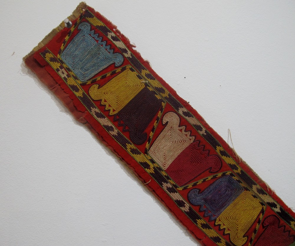 Lakai Embroidery, Uzbekistan, Late 19th century, 99cm x 61cm View IV