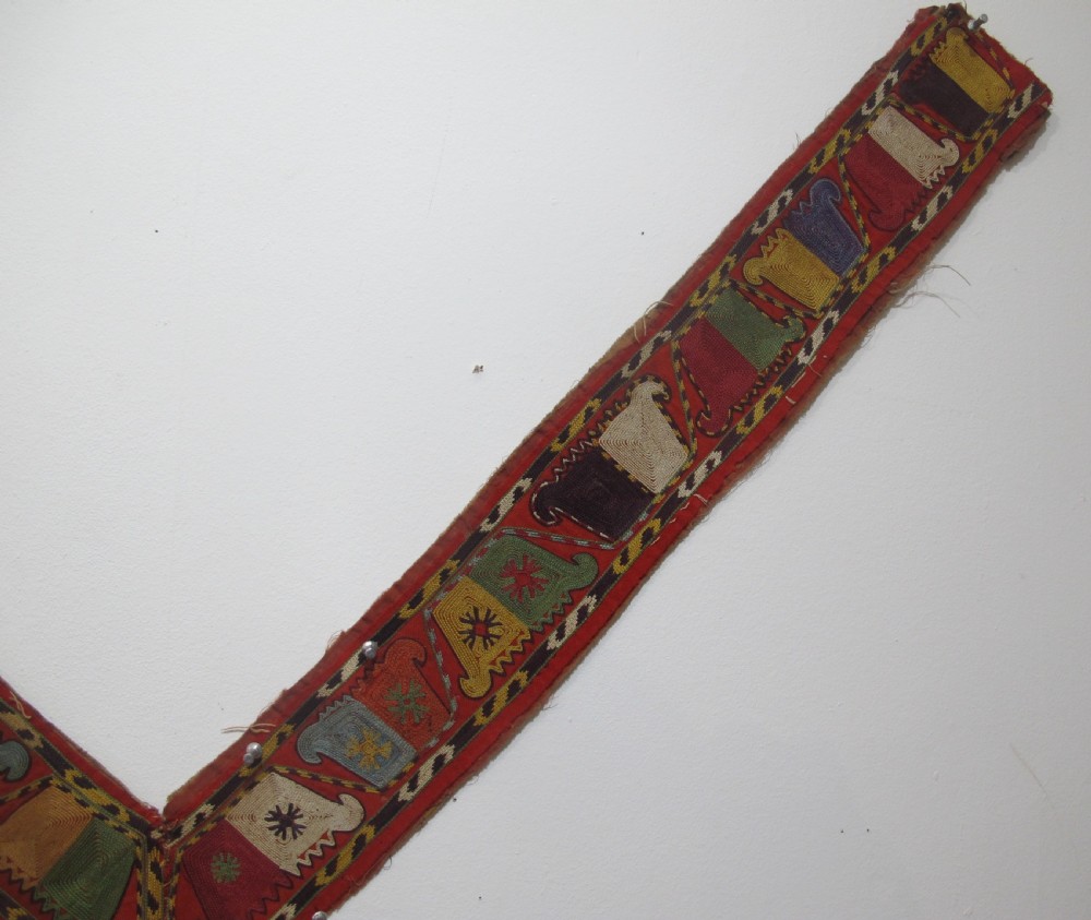 Lakai Embroidery, Uzbekistan, Late 19th century, 99cm x 61cm View VII