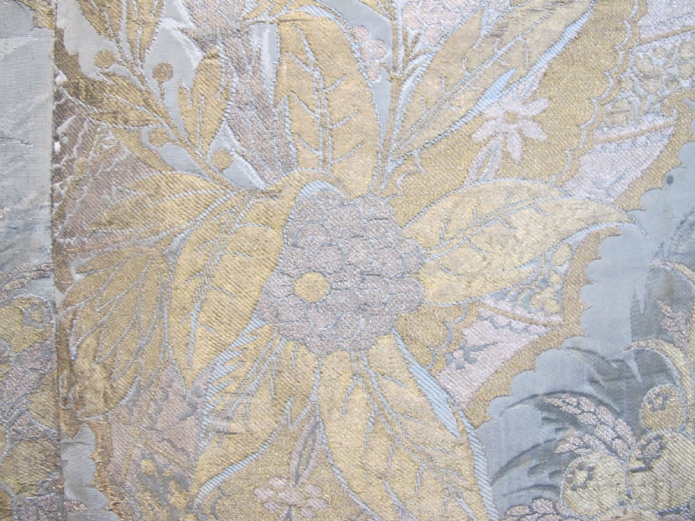 Silk and metal Thread Brocaded Panel, Probably France, 18th Century, 2.10m x 1.90m View IV